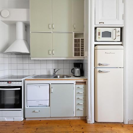 Wehost Spacious Studio For 5 With A Kitchen Helsingfors Exteriör bild